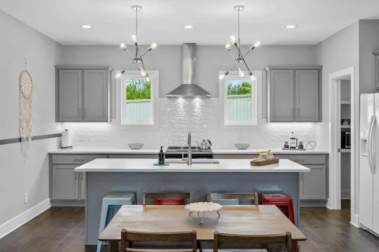 Rhythm And View - Broadway Groups Secure Garage Villa Nashville United States